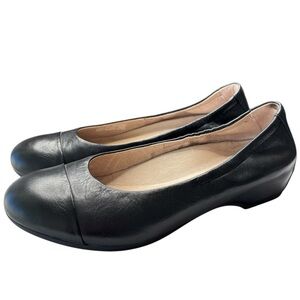 DANSKO Lisanne Black Leather Slip On Ballet Flats Womens Shoe Size 38 US 7.5 / 8